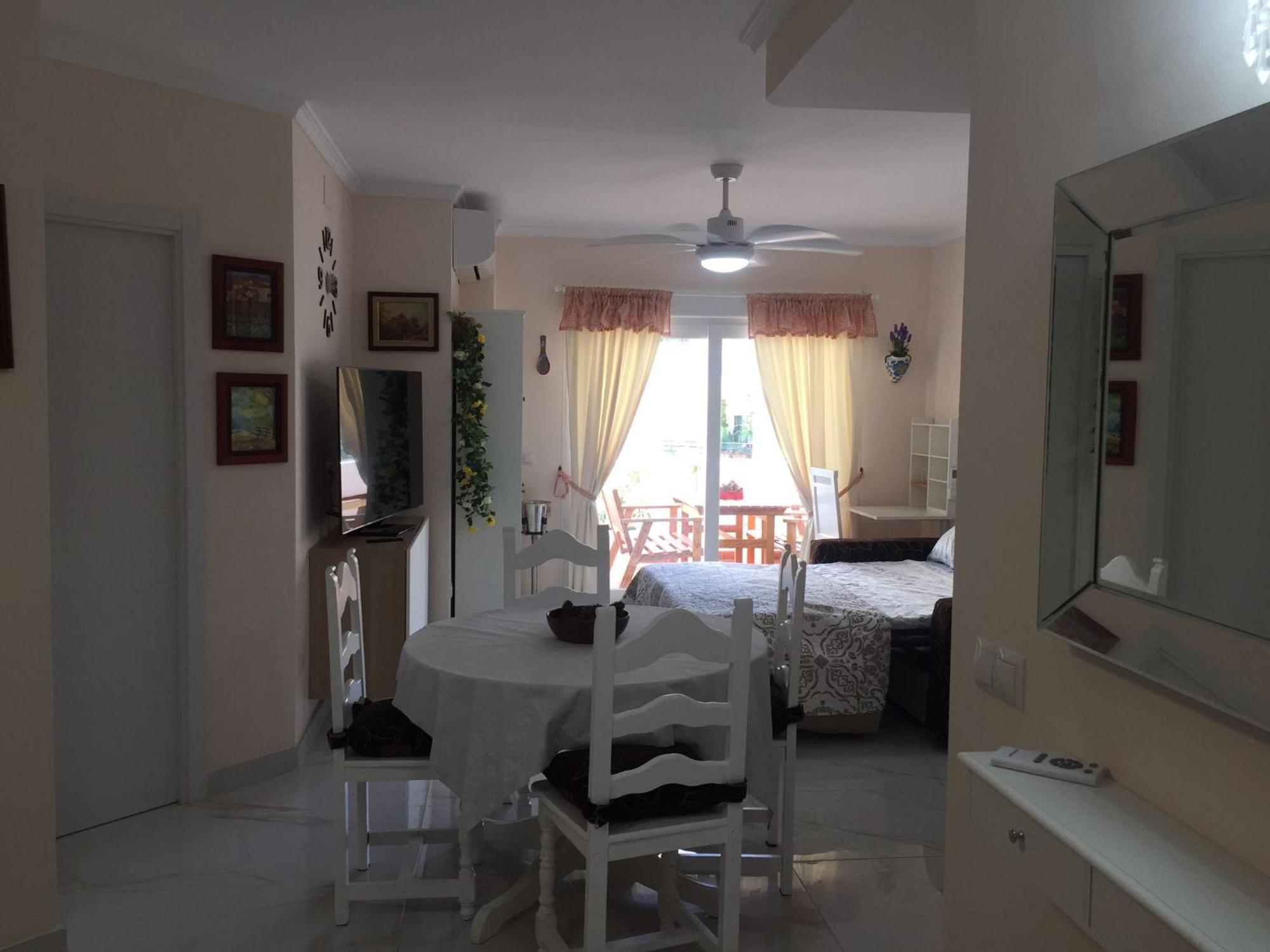 Appartamento Studio In The Centre Near The Beach